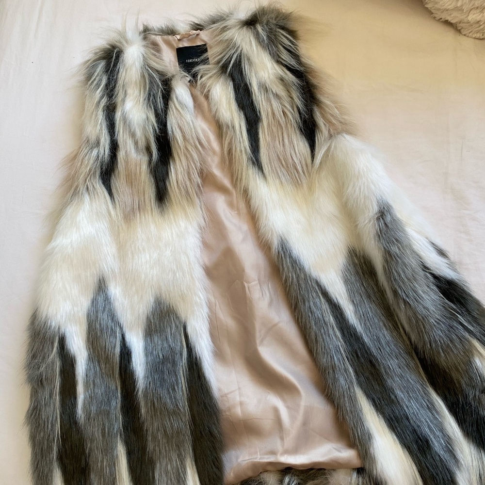 Forever 21 fur vest